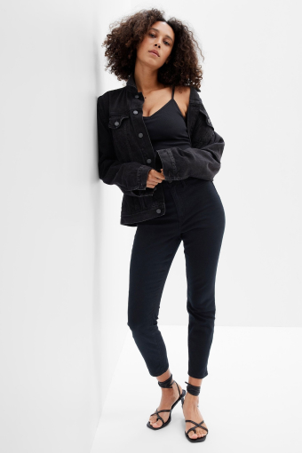 GAP_LeggingsGuide_Carousel01